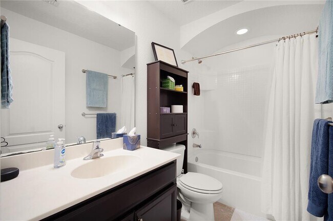 Building Photo - 107 Phillip Scott Dr