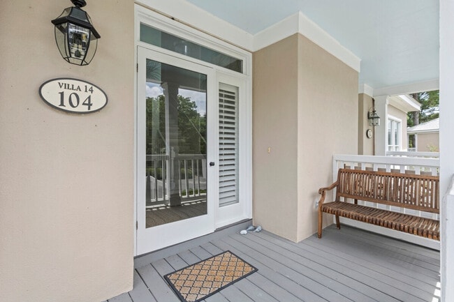 Building Photo - 49 Collins Meadow Dr