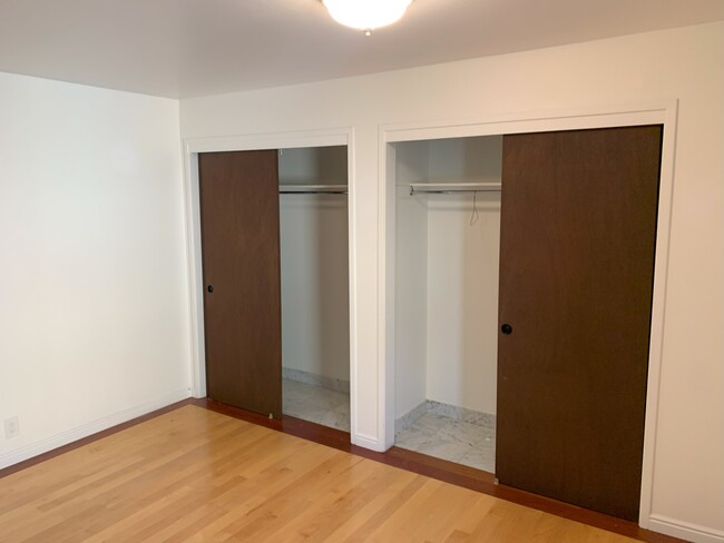 Building Photo - Two-Bedroom Apartment in the Avenues!