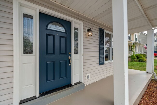 Building Photo - 3851 Man O War Blvd