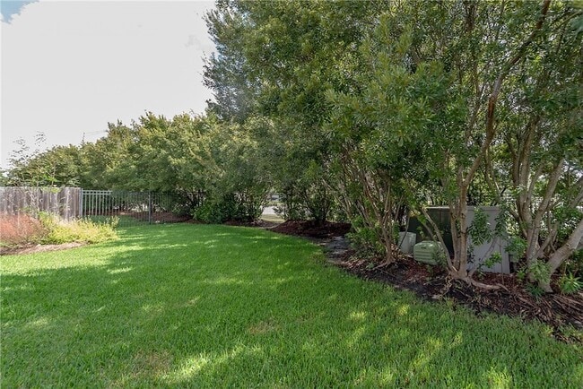 Building Photo - 2403 Norham Dr