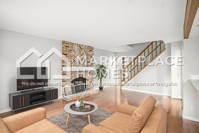 Building Photo - 2341 Graystone Dr