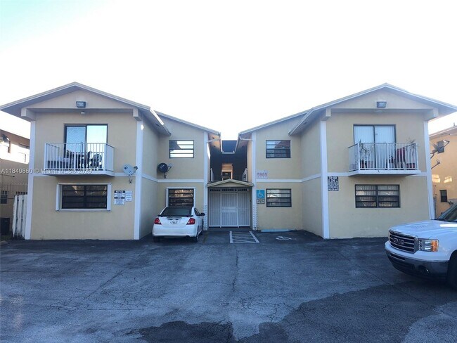 Primary Photo - 5935 W 26th Ave