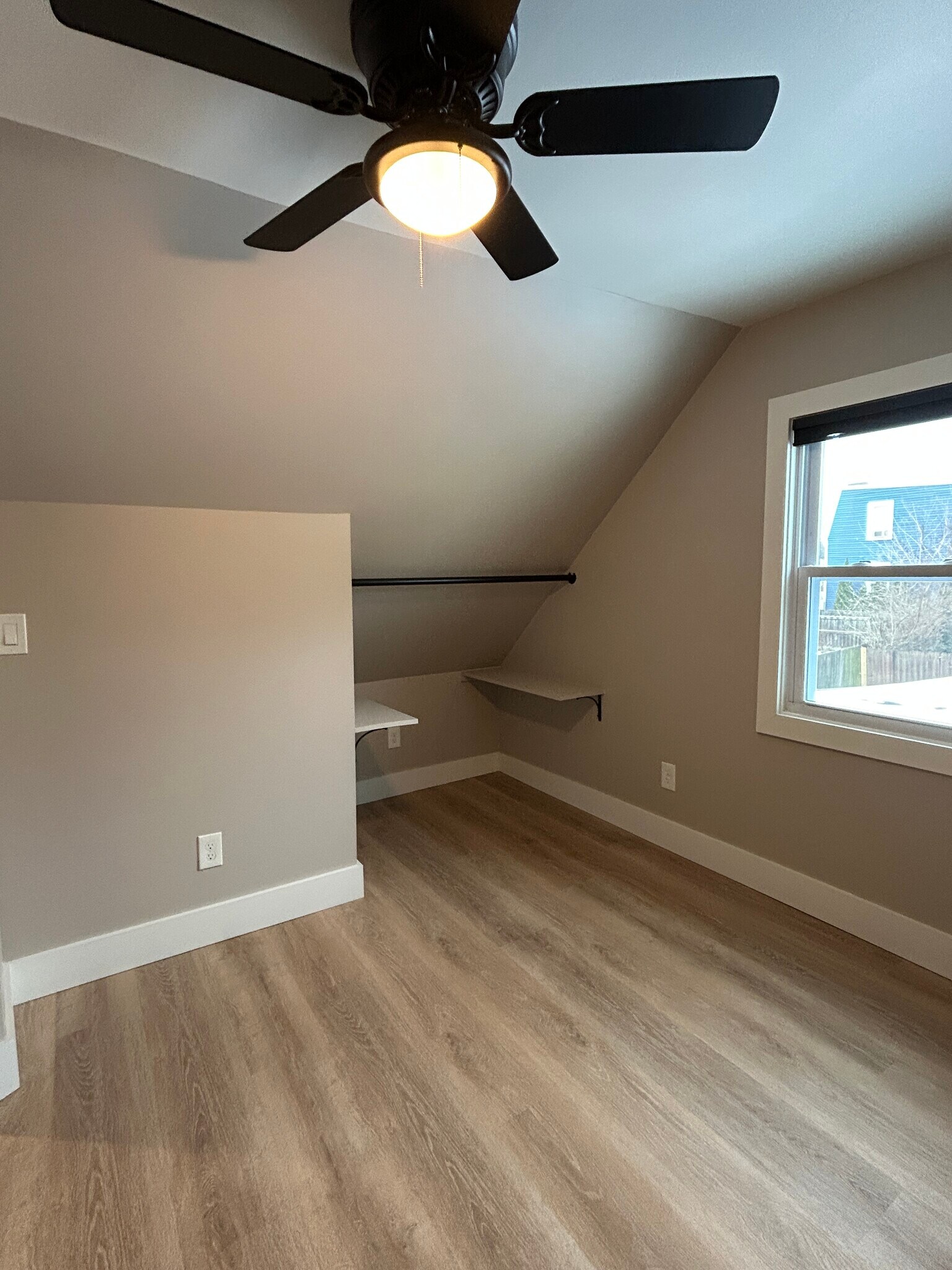 Building Photo - 4629 Mc Neil Ave