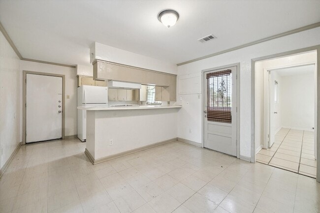 Building Photo - 209 Tallant St