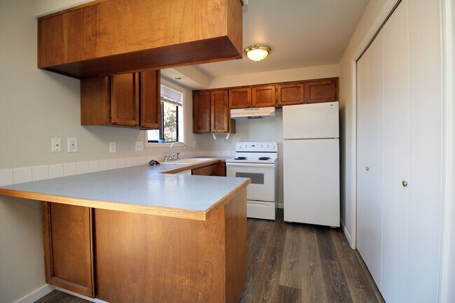 Building Photo - routd01