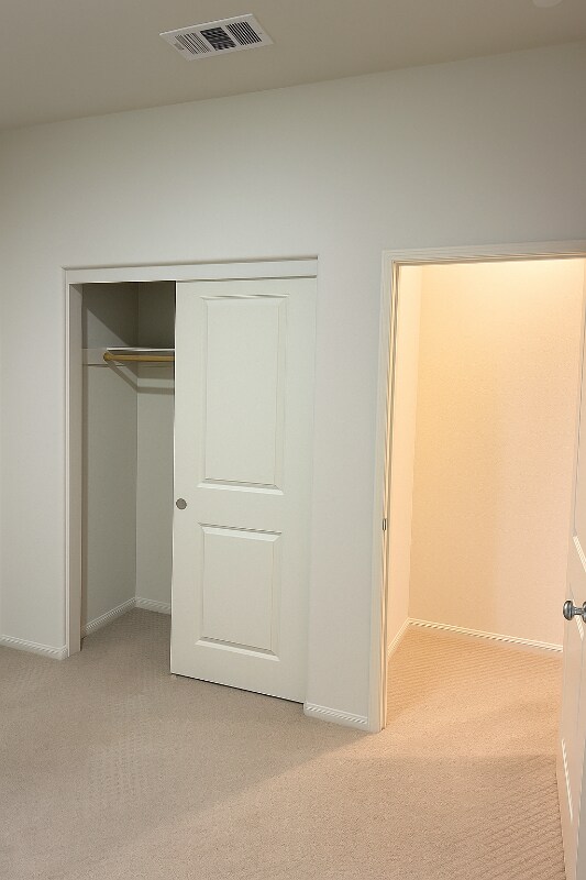 Building Photo - 7464 Starry Night Pl