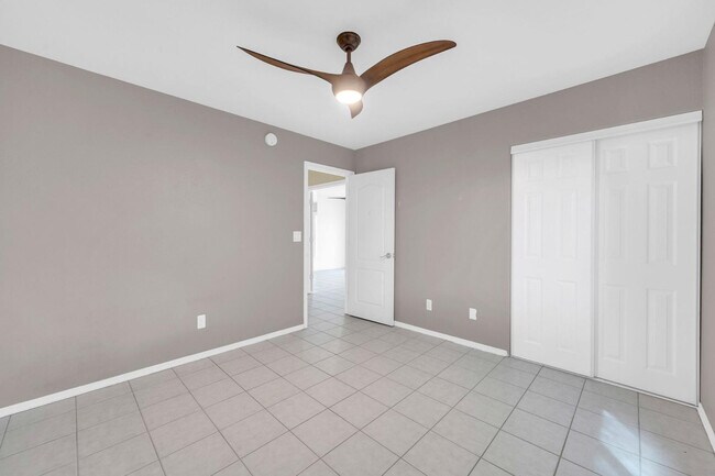 Building Photo - 16916 E Alamosa Ave