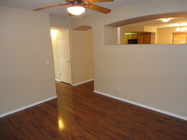 Building Photo - 13812 W Berridge Ln