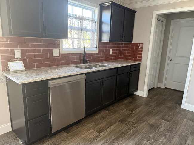 Building Photo - 7424 Emory Orch Ln