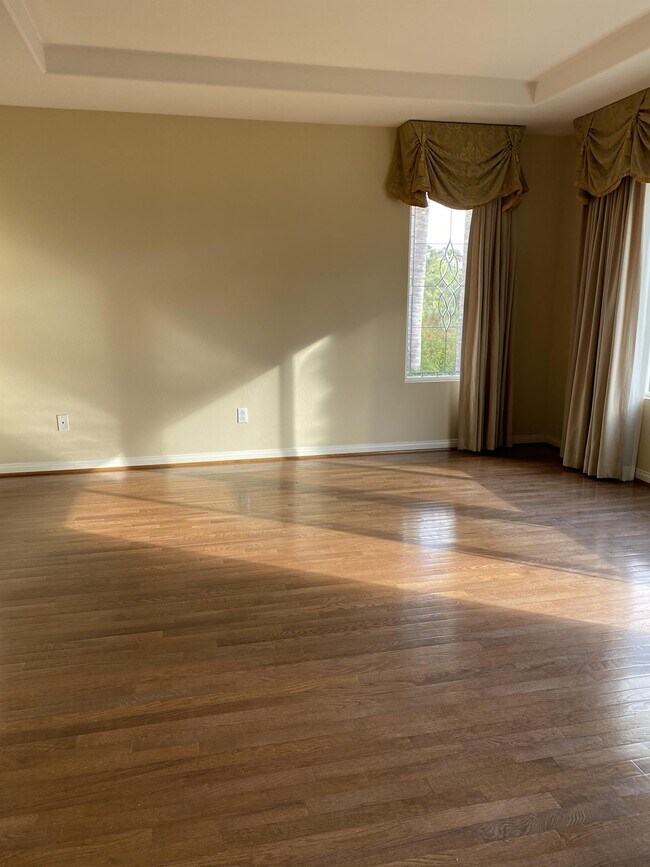 Building Photo - 4259 Calle Mejillones