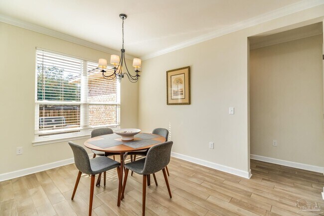 Building Photo - 874 Lowery Dr