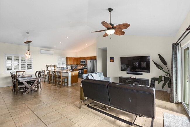 Building Photo - 73-1311 Nawahie Loop