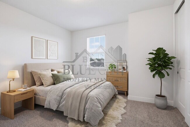 Building Photo - 1217 Pampus Dr
