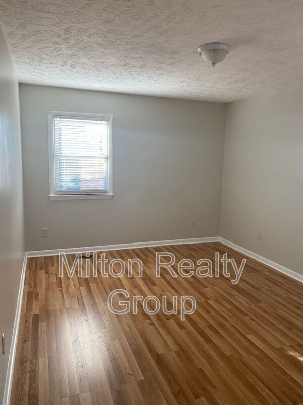 Building Photo - 54 Rolling Springs Dr