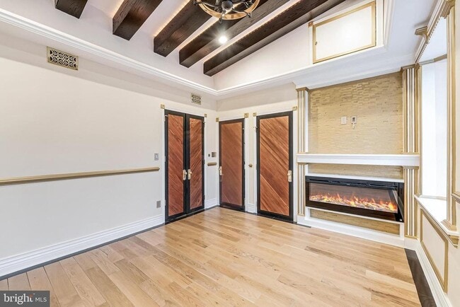 Building Photo - 810 Prince St