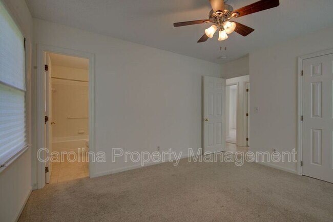 Building Photo - 5132 Rea Rd