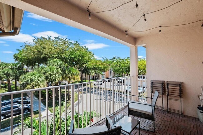 Building Photo - 15770 SW 104th Terrace