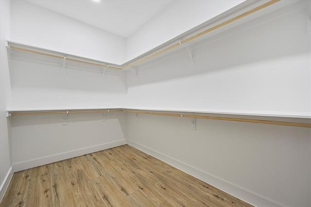 Building Photo - 2811 Rodeo Dr