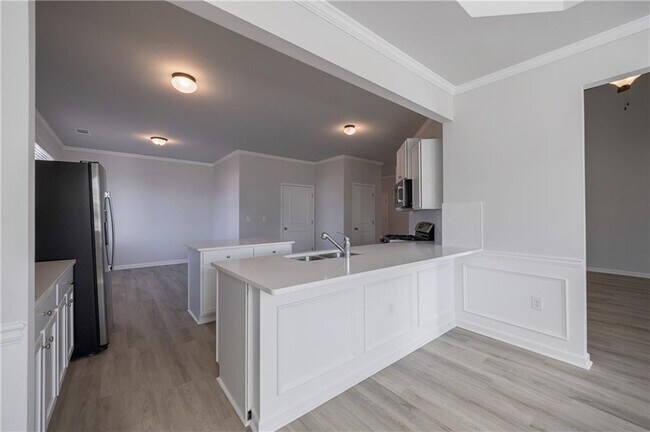 Building Photo - 931 Park Pl St