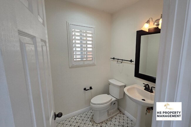 Building Photo - 1931 Wheatville St