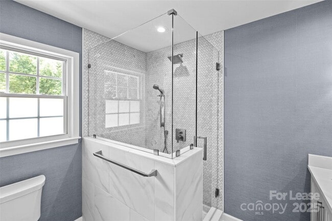 Building Photo - 2544 Ainsdale Rd
