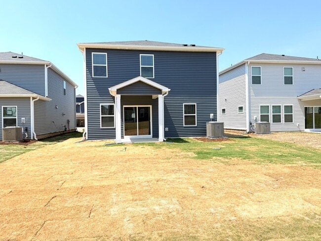 Building Photo - 5 and A Loft single family for sale