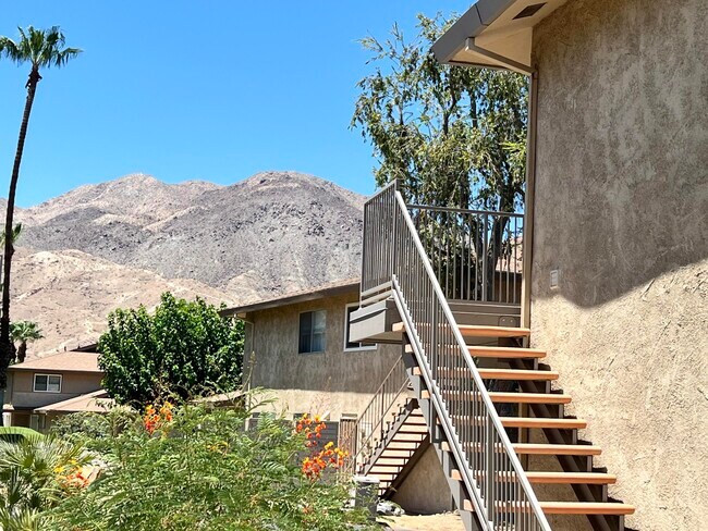 Building Photo - 46835 CA-74