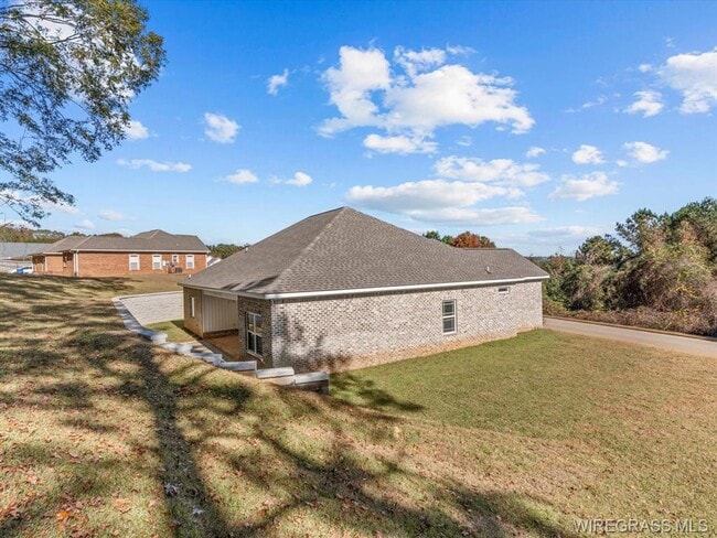 Building Photo - Available Now!