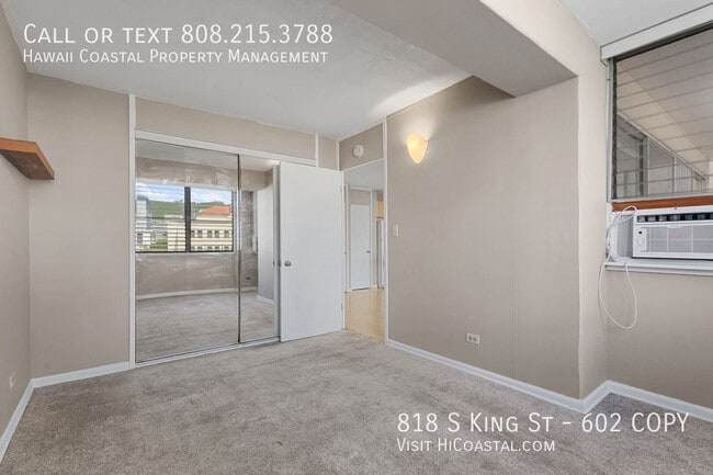 Building Photo - 818 S King St