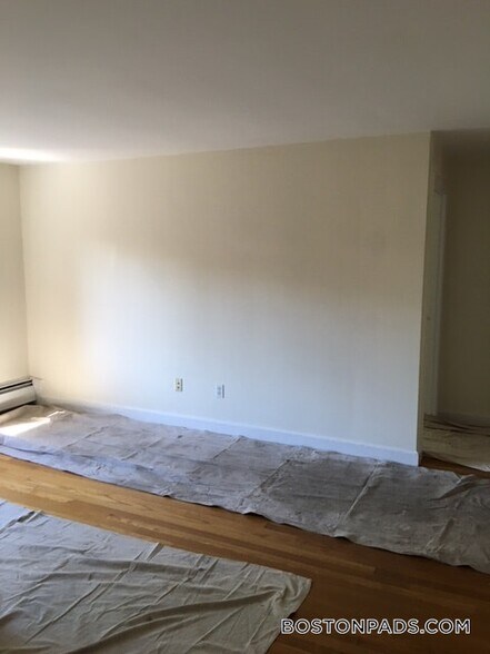 Building Photo - 40 Harvard St