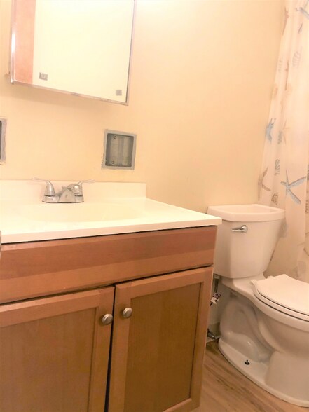 Building Photo - 6350 Forward Ave