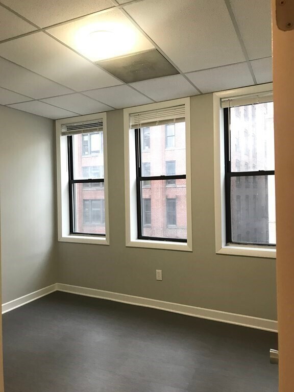 Building Photo - 34 Harrison Ave