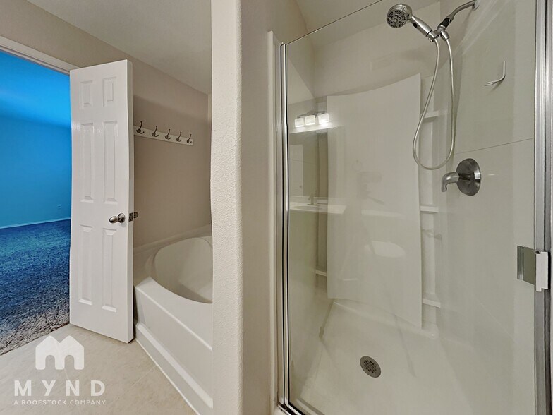 Building Photo - 10217 Feldspar Dr