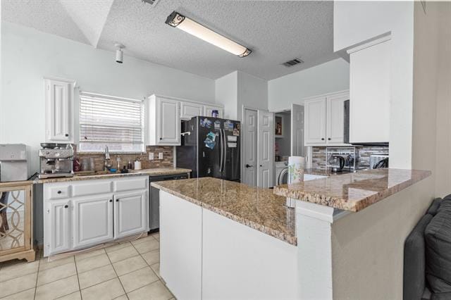 Building Photo - 1446 Creekview Dr