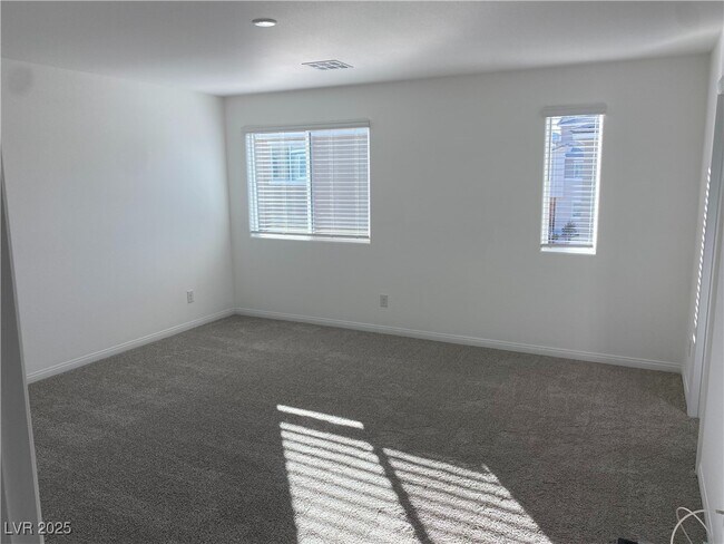Building Photo - 12130 Midnight Pine Rd