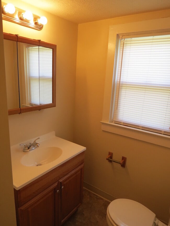 Building Photo - 2802 W Old Duvall Ct