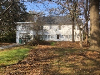 Building Photo - 1344 e Caracas ave
