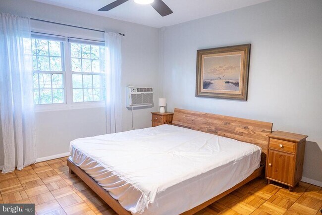 Building Photo - 3626 Gunston Rd