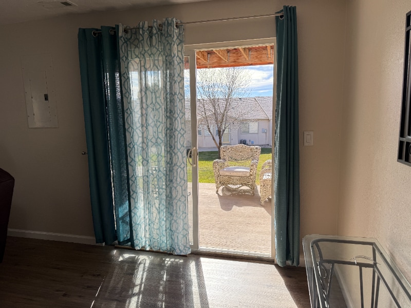 Building Photo - 4410 Windmill Creek Way