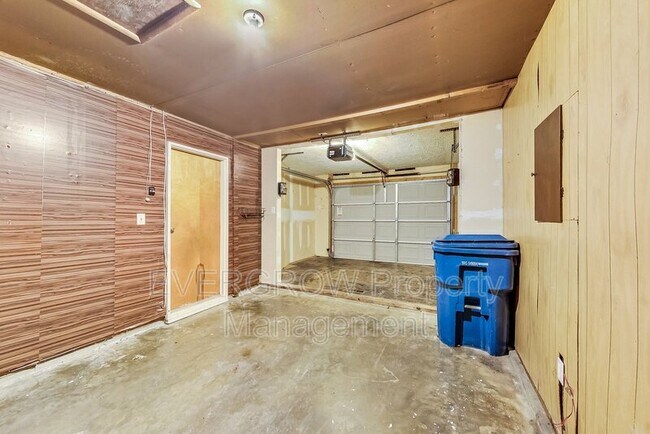 Building Photo - 3626 Ireland Ct