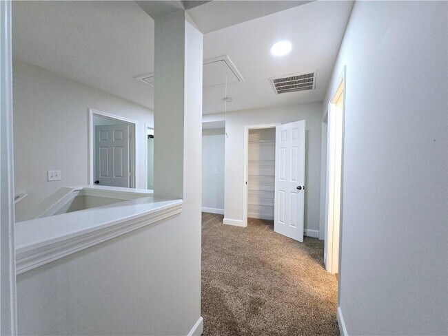 Building Photo - 1273 Lanier Springs Dr NE