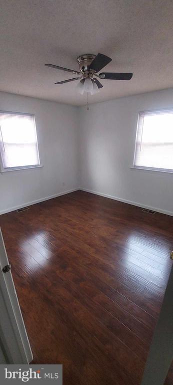 Building Photo - 9 Cottage Gate Rd