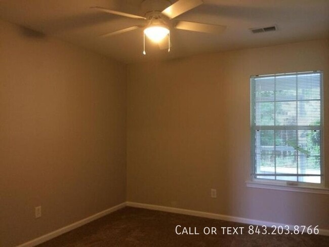 Building Photo - 2316 Kings Gate Ln