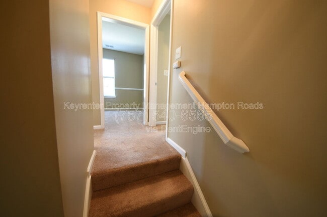 Building Photo - 1450 Leckford Dr