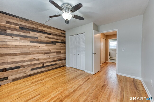 Building Photo - 66 Beths Ave