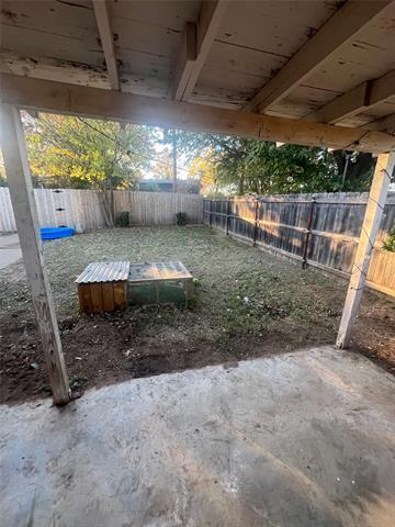 Building Photo - 2518 Campus