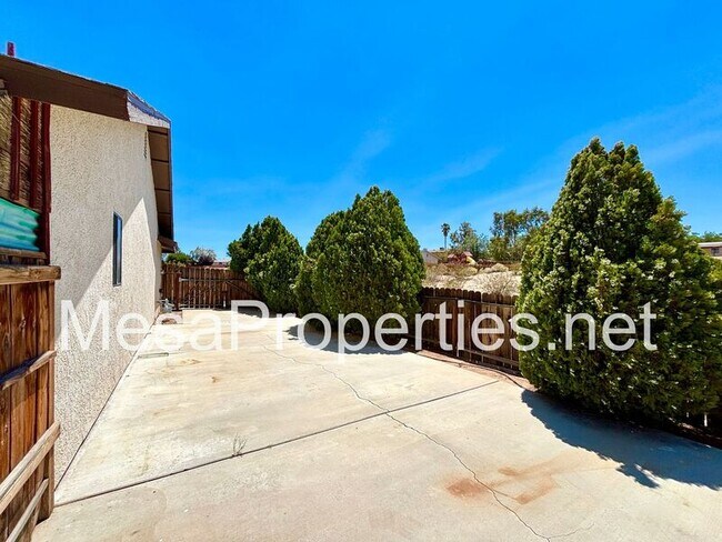 Building Photo - 16441 Majela Ct