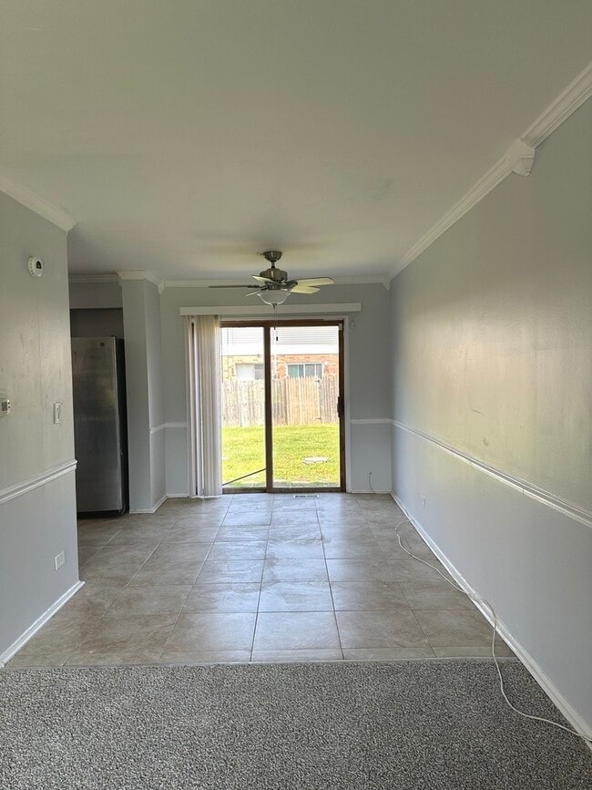 Building Photo - 4014 Euclid Ln