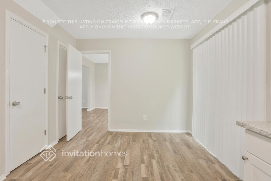 Building Photo - 759 Woodstone Rd